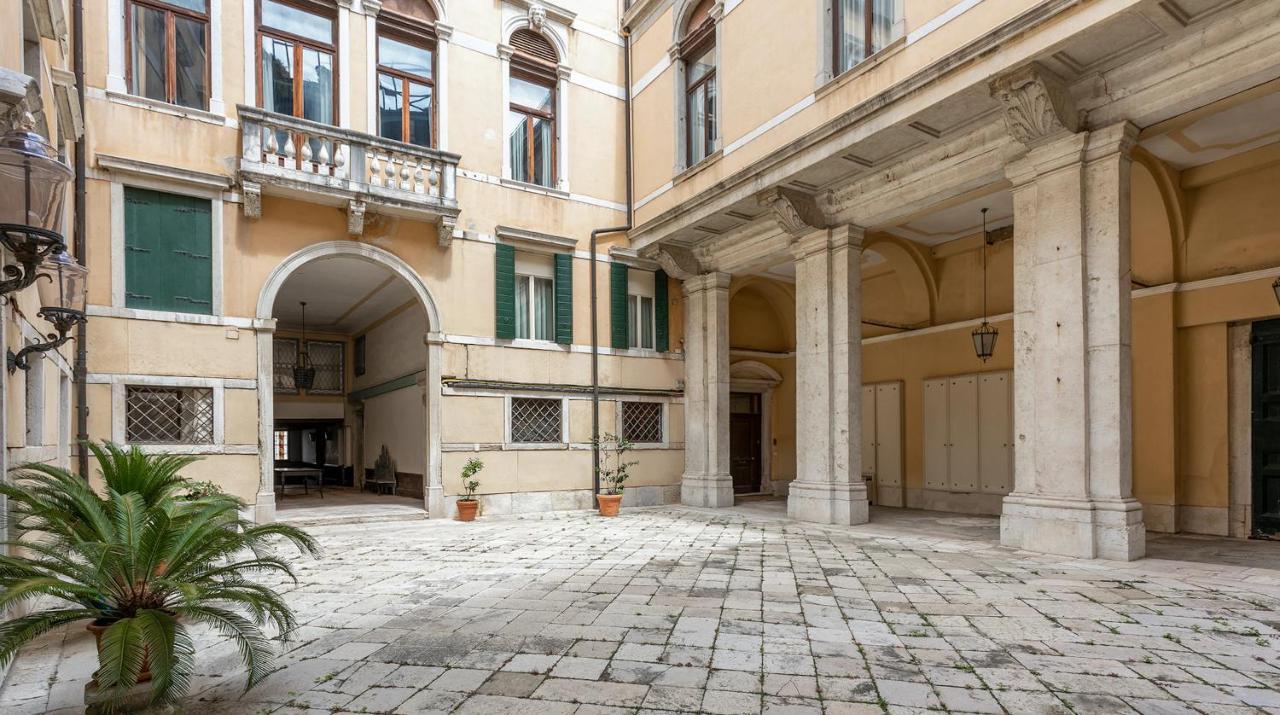 Luxury On The Gran Canal With Wonderful View Venice Exterior photo